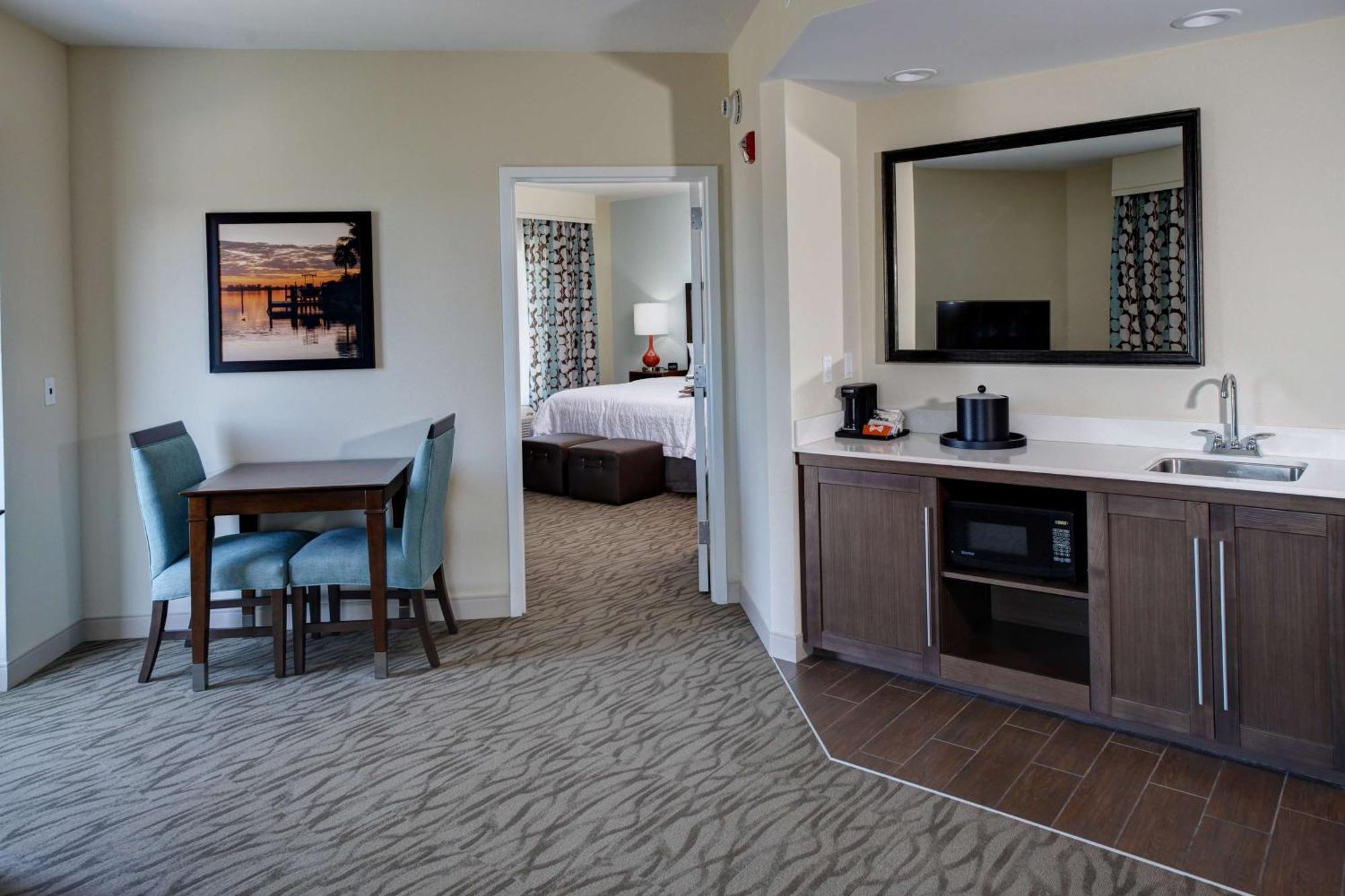 Hampton Inn And Suites By Hilton Vero Beach-Downtown Exteriör bild